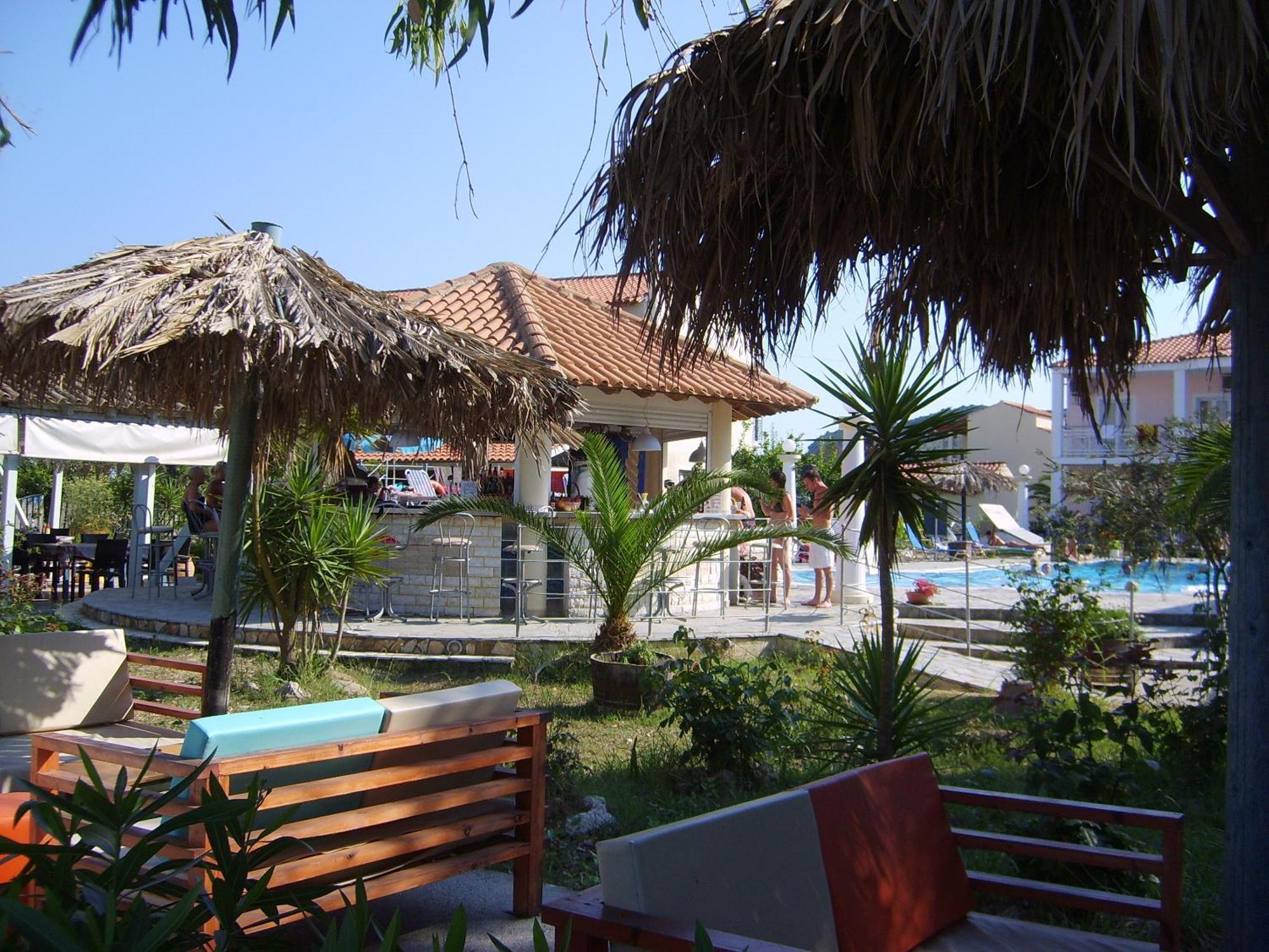 Sweet Dreams Aparthotel Kavos Bagian luar foto